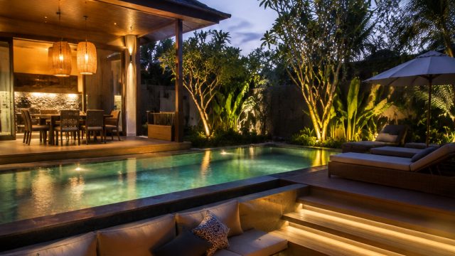 Transforming Backyards into Luxurious Retreats: A Current Guide