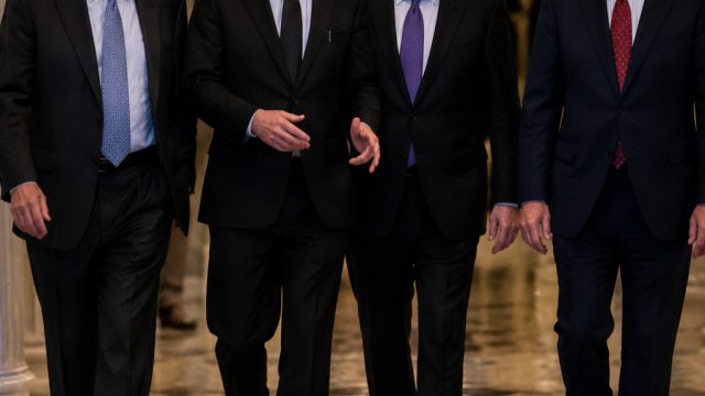 Four GOP Senators Defy Party to Halt Trump's Iran Military Actions